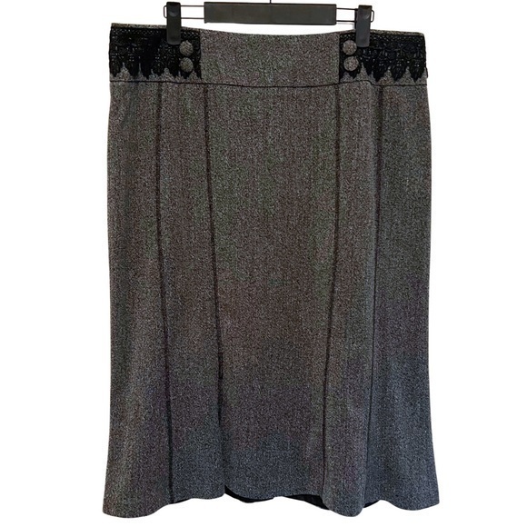 Lana Lee Dresses & Skirts - Lana Lee Knee Length Grey Skirt with Black Details | Size 14 | GUC